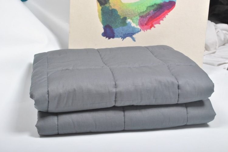 How a Weighted Blanket Can Help with Night Terrors