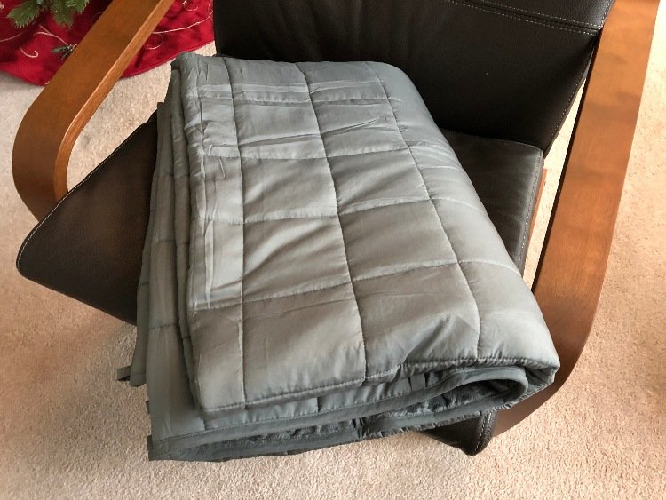 babo weighted blanket folded